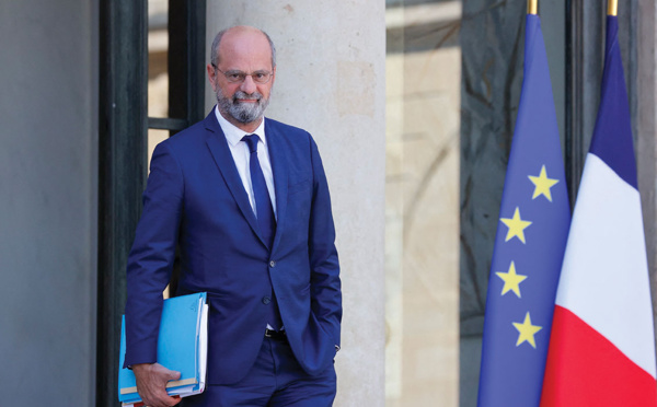 Budget 2022 : l'Education nationale voit son budget augmenter mais perd des postes