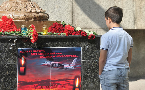 Russie: un avion avec six personnes à bord porté disparu