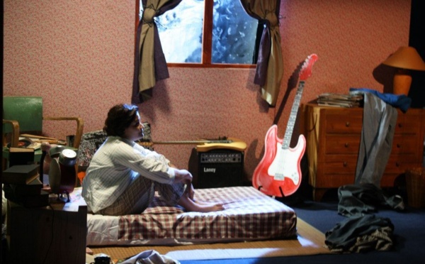 Nouveau vidéo-clip de Moya : « réveille-moi maintenant ! »