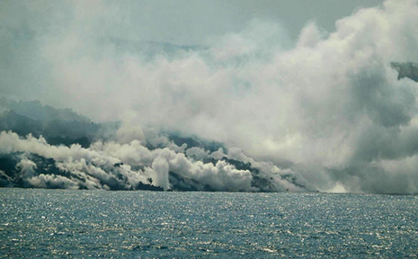 Eruption aux Canaries: la lave gagne du terrain sur la mer