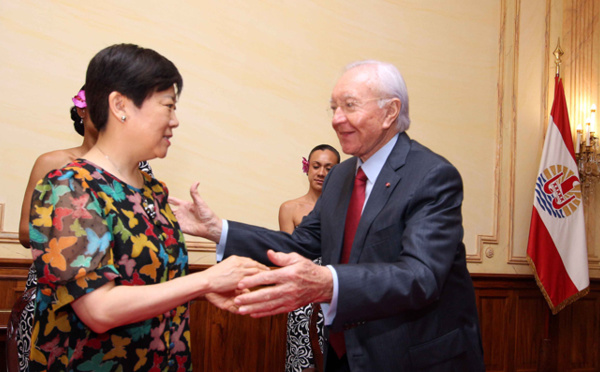 Gaston Flosse «fonde beaucoup d’espoir dans la coopération» avec la Chine