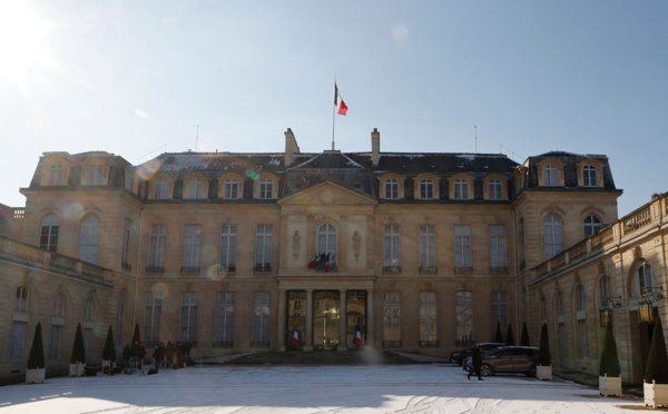 Sondages de l'Elysée: le tribunal impose à Sarkozy de se présenter comme témoin