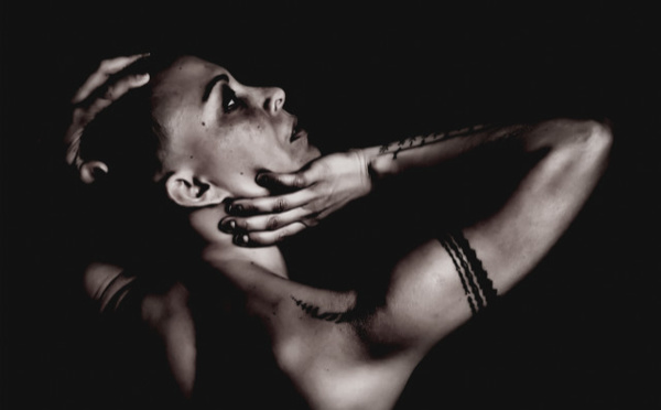 Taina Calissi, une artiste face à la maladie