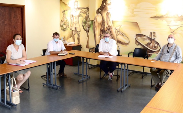 La belle innovation d'une société d'ingénierie géologique de Arue