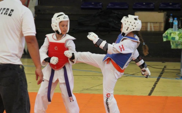 Taekwondo- Reprise de la saison 2013 avec une centaine de compétiteurs sur les tatamis de Fautaua.