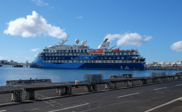 ​Un paquebot brise-glace… à Tahiti