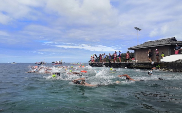 ​De Taha’a à Raiatea à la force des bras
