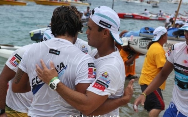 Hawaiki Nui Va'a 2013 : 'le choc des titans' (diaporama)