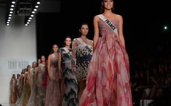 Election de Miss univers ce matin : "Go, Nani, Go Go Go"!