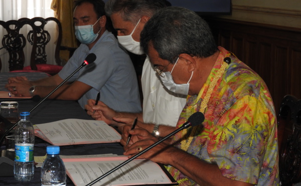 ​Le Pays à la page sur le dopage