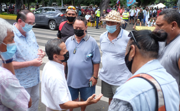 Syndicats et Pays pas plus avancés