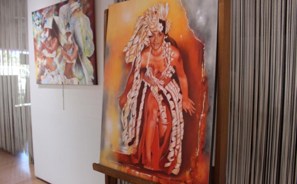 La magie du 'ori Tahiti par Myriam Stroken 