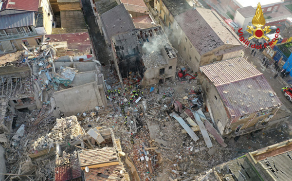 Explosion dans des immeubles en Sicile: le bilan provisoire porté à sept morts