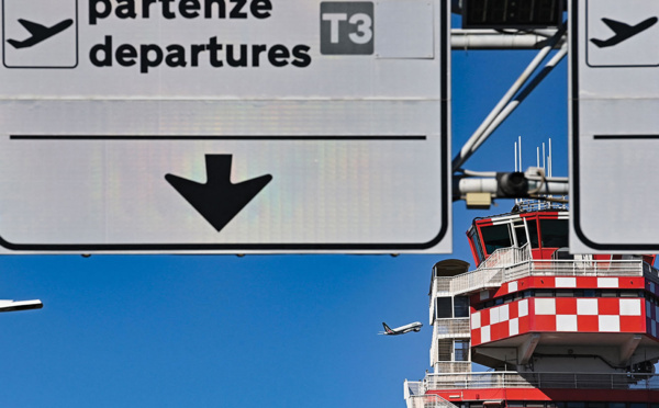 Covid: l'Italie restreint ses conditions d'entrée pour les voyageurs européens