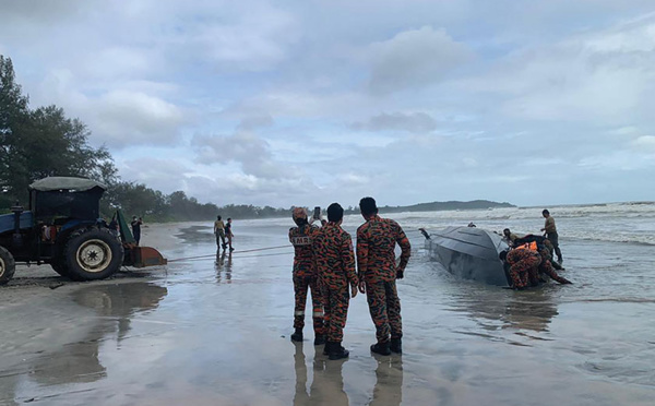 Naufrage au large de la Malaisie: 11 migrants indonésiens morts, 25 disparus