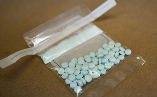 Opiacés: la Chine fustige des sanctions américaines "pas constructives"