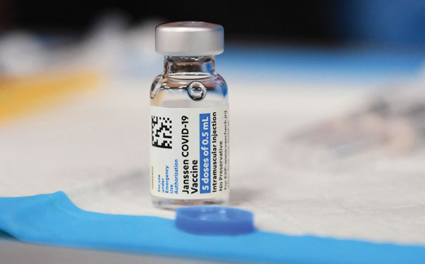 USA: les autorités sanitaires recommandent de vacciner avec Pfizer et Moderna plutôt que Johnson &amp; Johnson
