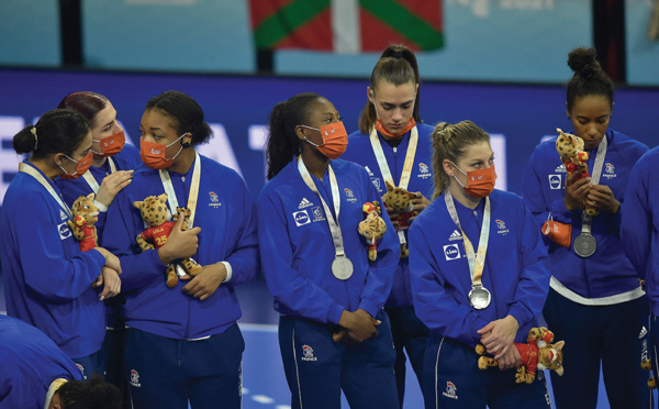 Mondial-2021 de hand: éternels regrets pour les Françaises, trop courtes contre la Norvège
