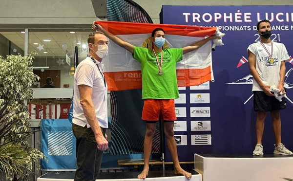 Déotille Videau et Teherearii Oopa montrent la voie aux championnats de France de natation