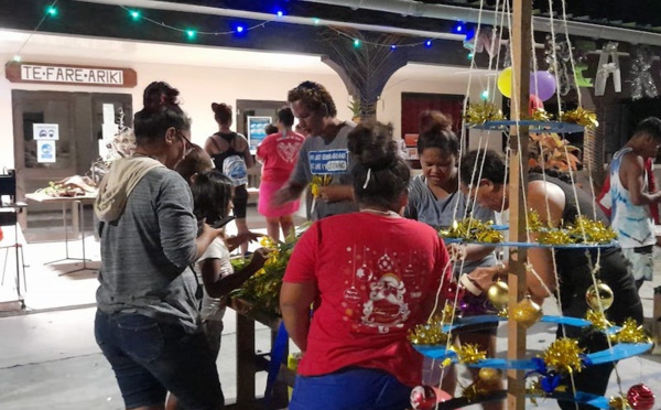 Hao prépare Noël en toute simplicité