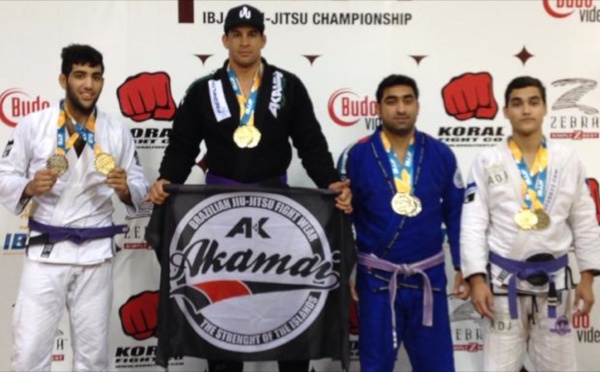 Brasilian Jiu Jtsu – Les ‘pitts bulls’ de la Tahitian Top Team ramènent 9 médailles de Californie !