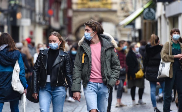 Le masque obligatoire dans de nombreuses villes