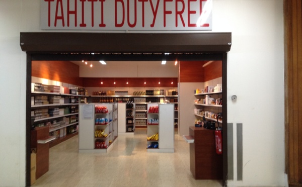 Shopping: Une boutique duty free à l'arrivée de Tahiti Faa'a