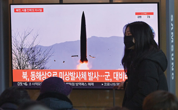 La Corée du Nord lance deux nouveaux missiles