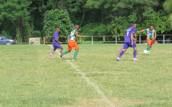 Tiare Hinano bousculé, Mira en démonstration