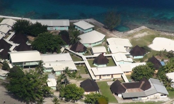 Travaux du futur collège de Bora Bora : un premier pas