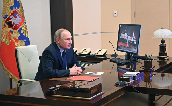 Ukraine : sanctions contre Moscou après la reconnaissance des séparatistes