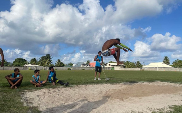 Les jeunes athlètes de Aorai à la rencontre de Raiatea