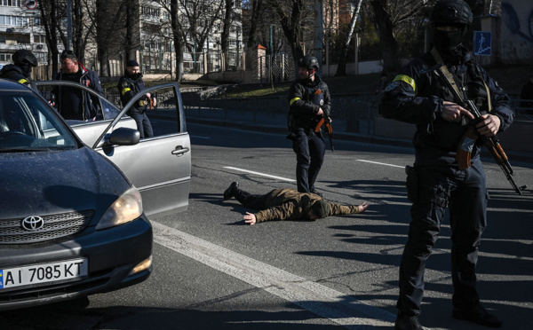 Premiers pourparlers russo-ukrainiens, au cinquième jour de l'invasion russe