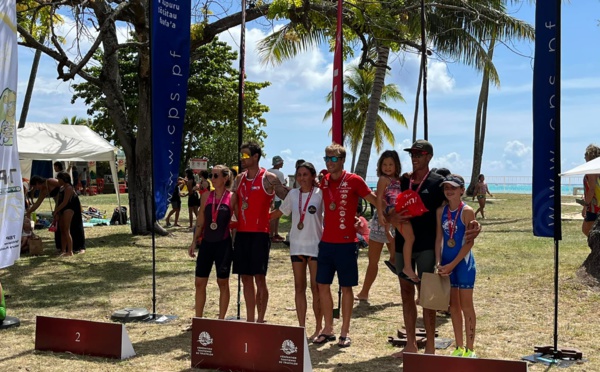 Benjamin Zorgnotti et Guénaëlle Rauby s'imposent au triathlon de Haapiti