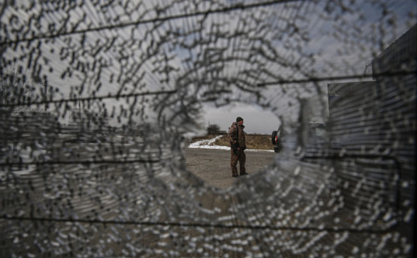 Ukraine: les troupes russes se rapprochent de Kiev, avant des pourparlers en Turquie