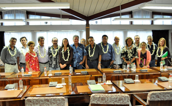 Le président et les membres du bureau du CESC reçus à l’assemblée