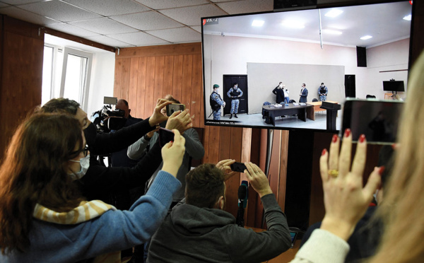 L'opposant russe Navalny condamné à neuf ans de prison à "régime sévère"