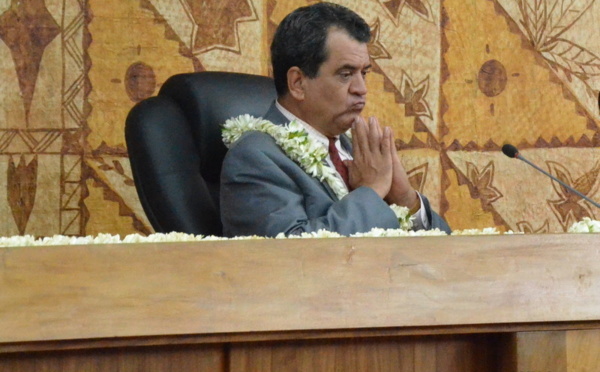 Mis en examen, Edouard Fritch "s’étonne"