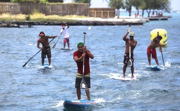 SUP - VA’ATaaroa race : Rete Ebb et Kevin Céran-Jérusalémy pour les premières places