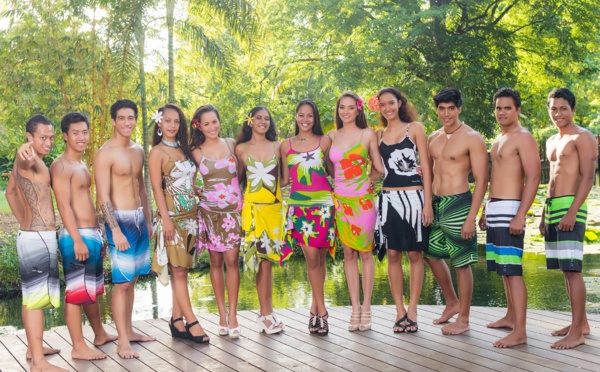 Miss et Mister Papeete entrent en scène