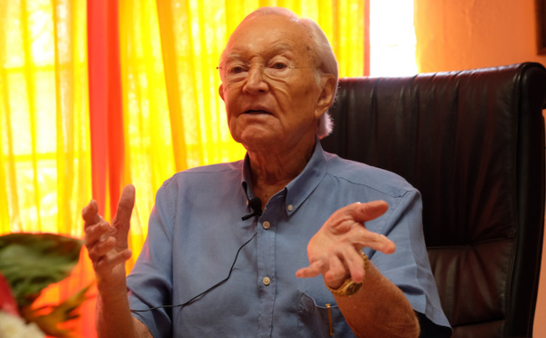 ​Gaston Flosse : "Au second tour, nous allons voter Marine Le Pen"