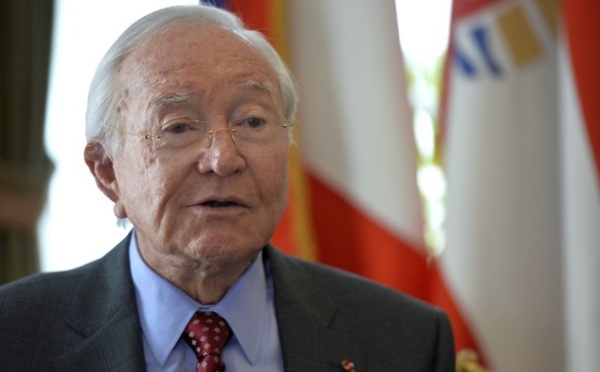 Nouvelle demande de levée d'immunité du sénateur Gaston Flosse