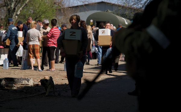Ukraine: les premiers évacués d'Azovstal attendus à Zaporijjia