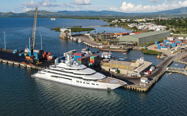 Fidji: la saisie du superyacht d'un oligarque russe suspendue