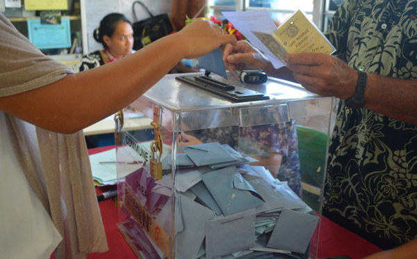 Municipales 1er tour: le diaporama de la journée