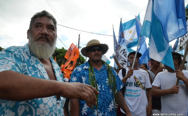 A Papeete, les bleus mènent à la bataille des drapeaux
