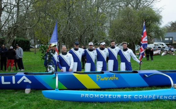 Puaraitu : la première traversée de la Manche en pirogue V6