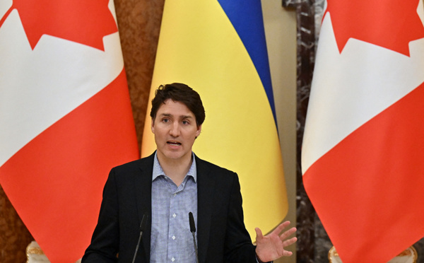 ​Trudeau veut faire interdire les armes de poing au Canada