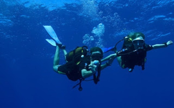 Accident de plongée à Rangiroa : un touriste japonais refuse de faire un palier