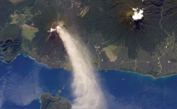 Papouasie-Nouvelle-Guinée: éruption du volcan Ulawun